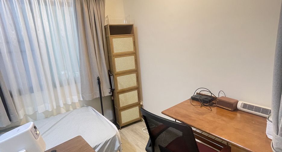 For sale 4 bedrooms house in Mueang Chiang Mai, Chiang Mai