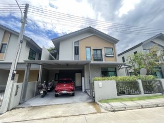 Casa en venta de 4 habitaciones en Mueang Chiang Mai, Chiang Mai