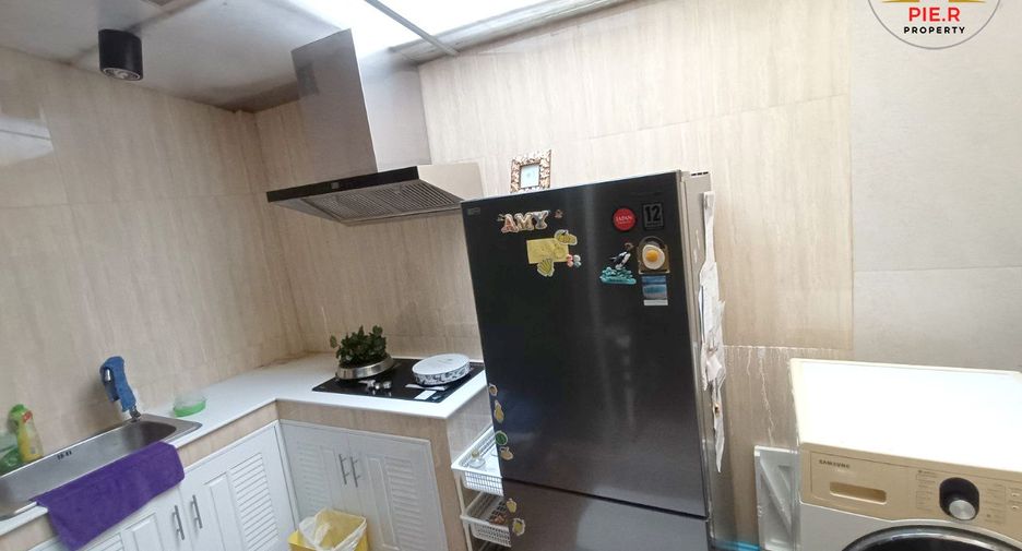 For sale 3 bedrooms townhouse in Min Buri, Bangkok