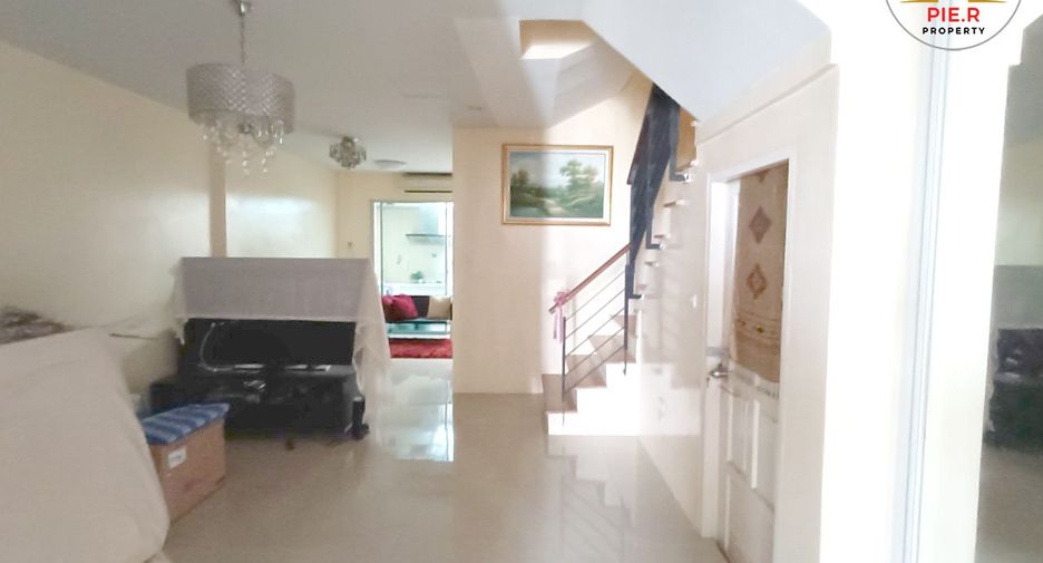 For sale 3 bedrooms townhouse in Min Buri, Bangkok