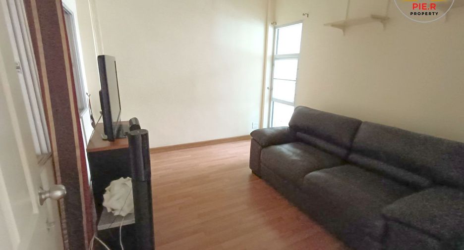 For sale 3 bedrooms townhouse in Min Buri, Bangkok
