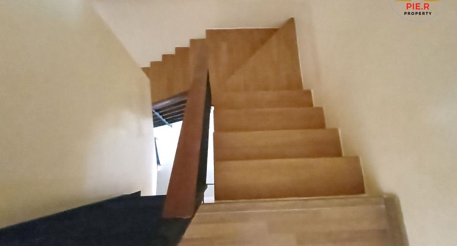 For sale 3 bedrooms townhouse in Min Buri, Bangkok