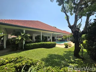 For rent 4 bedrooms villa in Hua Hin, Prachuap Khiri Khan
