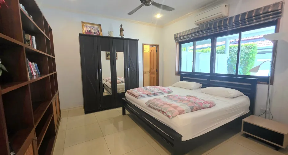 For rent 4 bedrooms villa in Hua Hin, Prachuap Khiri Khan