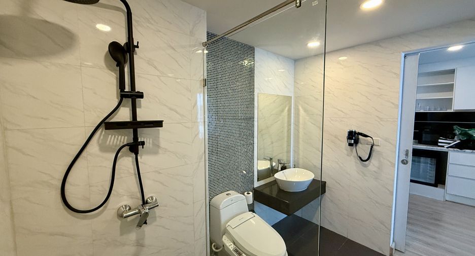 For sale studio condo in Bang Lamung, Chonburi