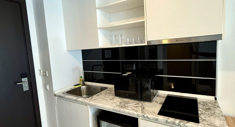 For sale studio condo in Bang Lamung, Chonburi