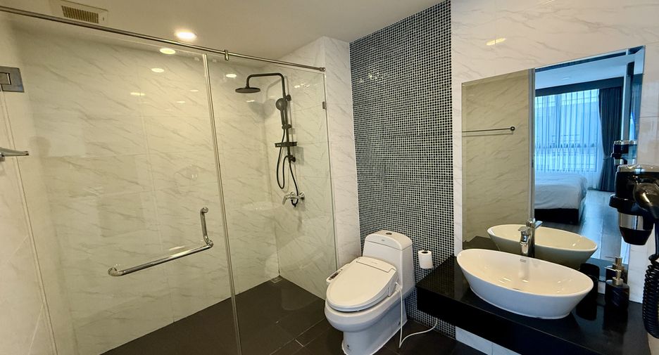 For sale studio condo in Bang Lamung, Chonburi