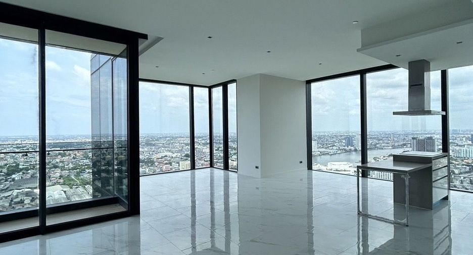 For sale 3 bedrooms condo in Bang Kho Laem, Bangkok