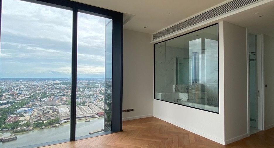 For sale 3 bedrooms condo in Bang Kho Laem, Bangkok