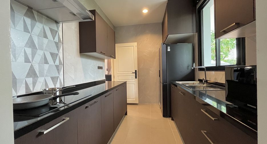 For sale 4 bedrooms house in Prawet, Bangkok