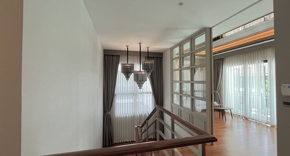 For sale 4 bedrooms house in Prawet, Bangkok