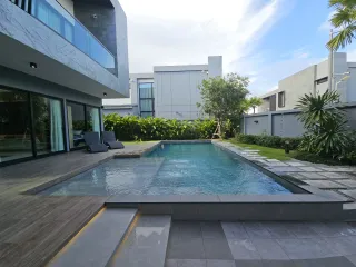 For sale そして for rent 4 ベッドルーム villa in Bang Lamung, Chonburi