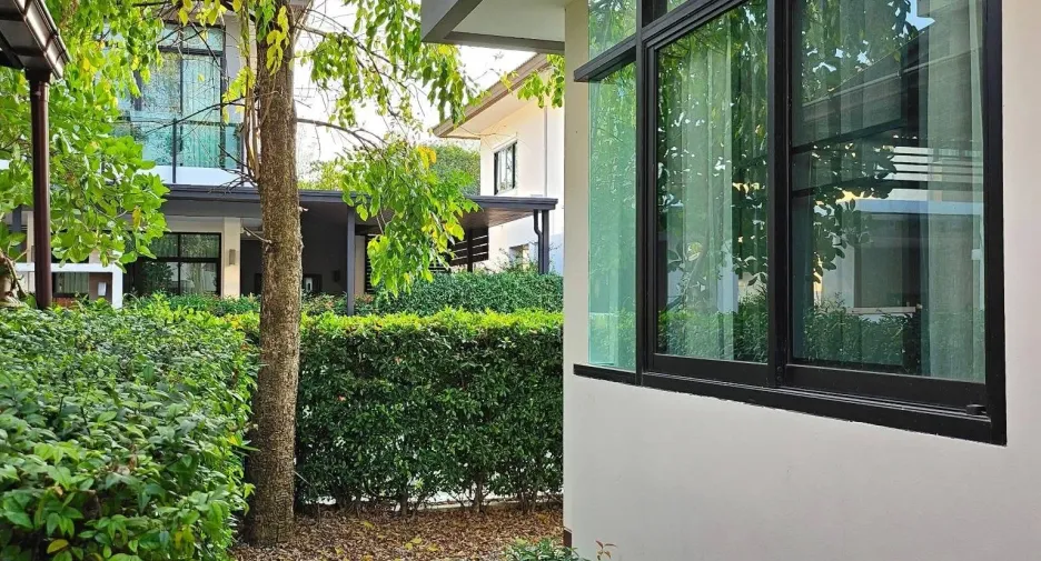 For rent 3 bedrooms house in Saraphi, Chiang Mai