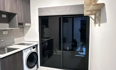 À vendre 1 chambre condo à Bang Na, Bangkok