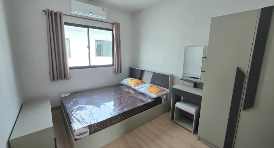 For rent 3 bedrooms house in Mueang Chiang Mai, Chiang Mai