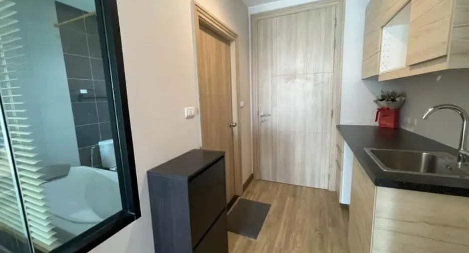 For rent studio condo in Si Racha, Chonburi
