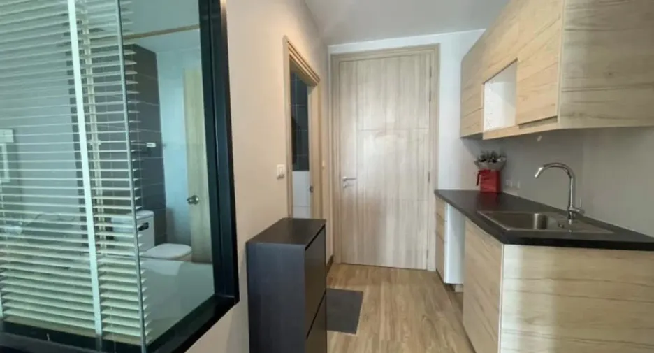 For rent studio condo in Si Racha, Chonburi