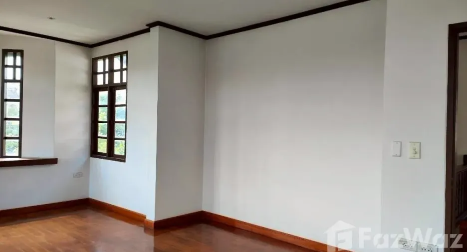 For sale 3 bedrooms house in San Sai, Chiang Mai