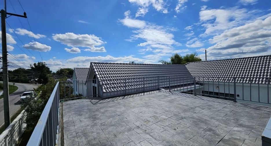 For rent 3 bedrooms villa in Hang Dong, Chiang Mai