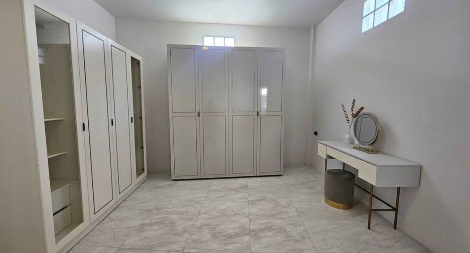 For rent 3 bedrooms villa in Hang Dong, Chiang Mai