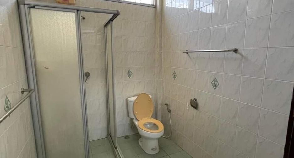 For rent 3 bedrooms house in Bang Lamung, Chonburi