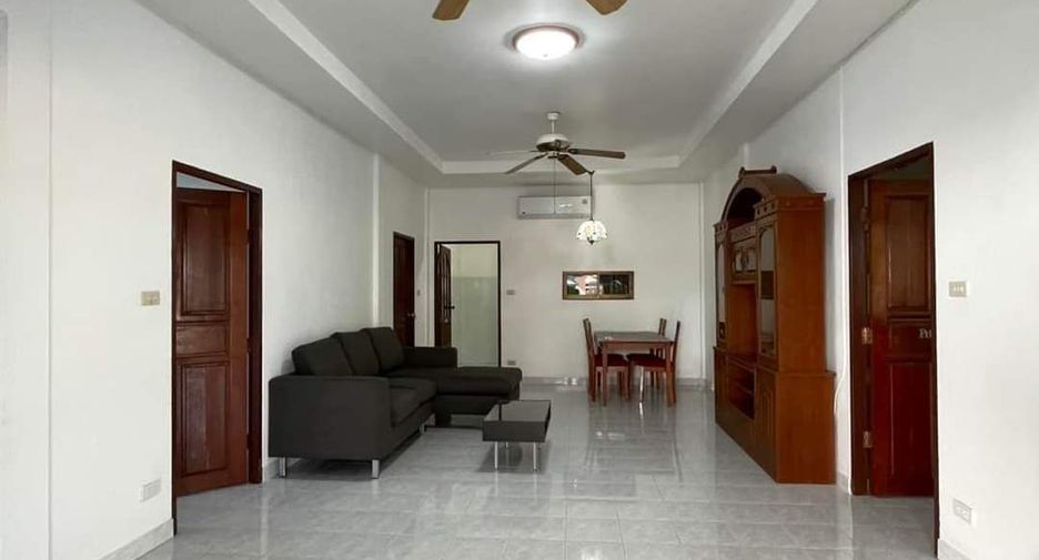For rent 3 bedrooms house in Bang Lamung, Chonburi
