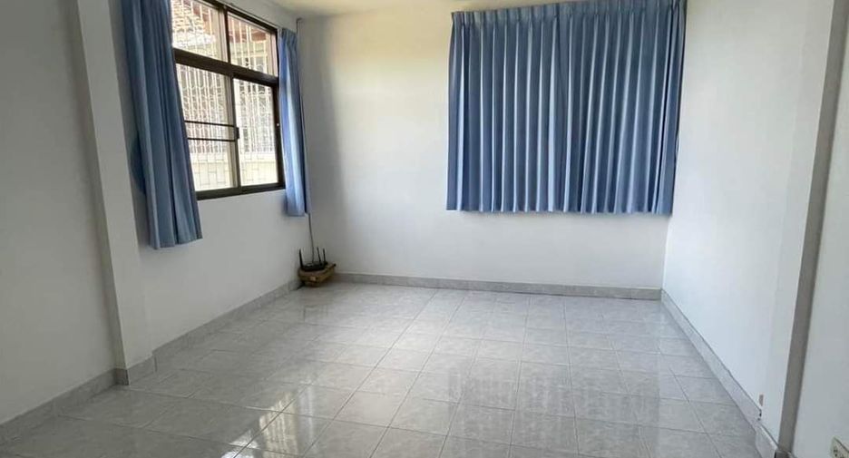 For rent 3 bedrooms house in Bang Lamung, Chonburi