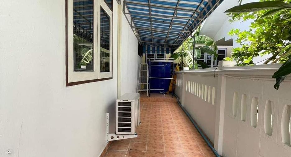 For rent 3 bedrooms house in Bang Lamung, Chonburi