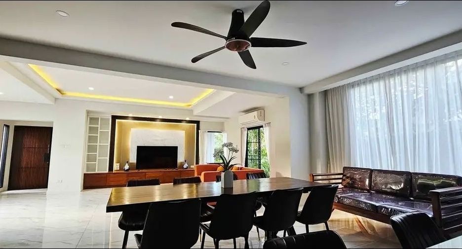 For rent 4 bedrooms house in Mae Rim, Chiang Mai