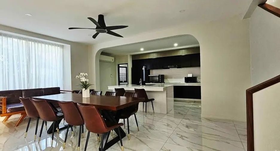 For rent 4 bedrooms house in Mae Rim, Chiang Mai