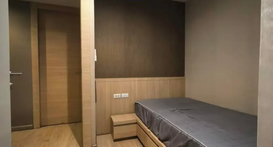 For rent and for sale 2 bedrooms condo in Sathon, Bangkok