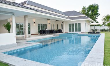 For sale and for rent 3 bedrooms villa in Cha Am, Phetchaburi
