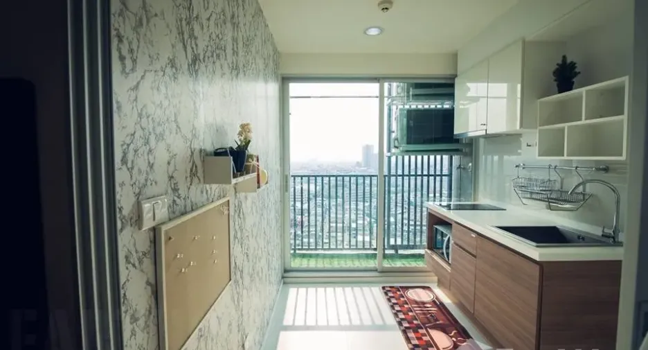 For sale 1 bed condo in Yan Nawa, Bangkok