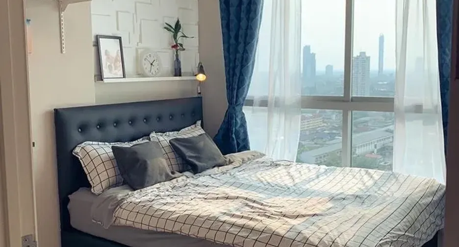For sale 1 bed condo in Yan Nawa, Bangkok
