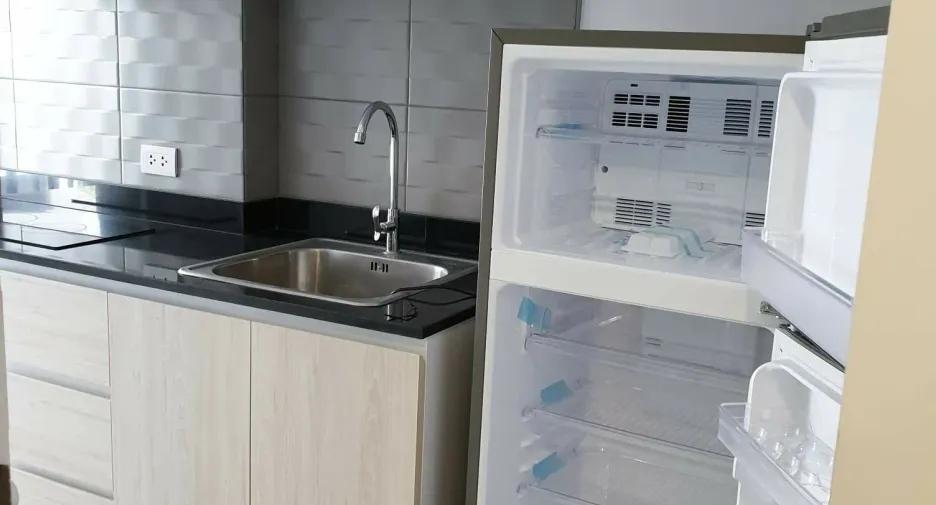 For rent 1 bed condo in Phra Khanong, Bangkok