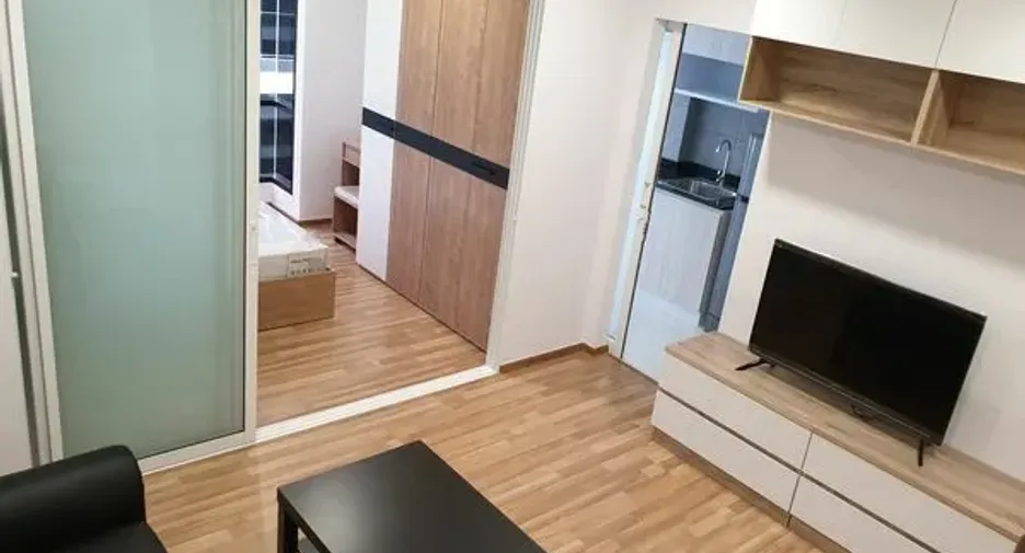 For rent 1 bed condo in Phra Khanong, Bangkok