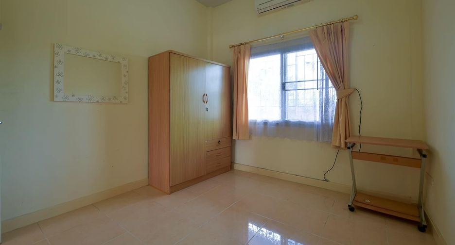 For rent 3 bedrooms house in Bang Lamung, Chonburi