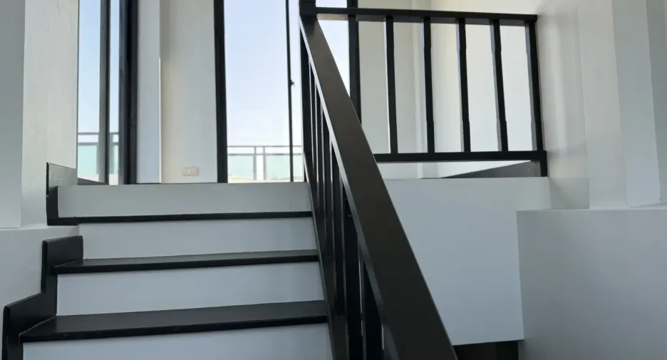 Casa adosada en alquiler de 3 habitaciones en Cha Am, Phetchaburi