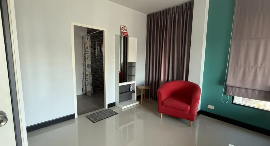 Casa adosada en alquiler de 3 habitaciones en Cha Am, Phetchaburi