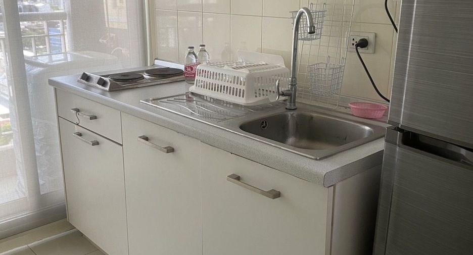 For sale 1 bed condo in Sathon, Bangkok