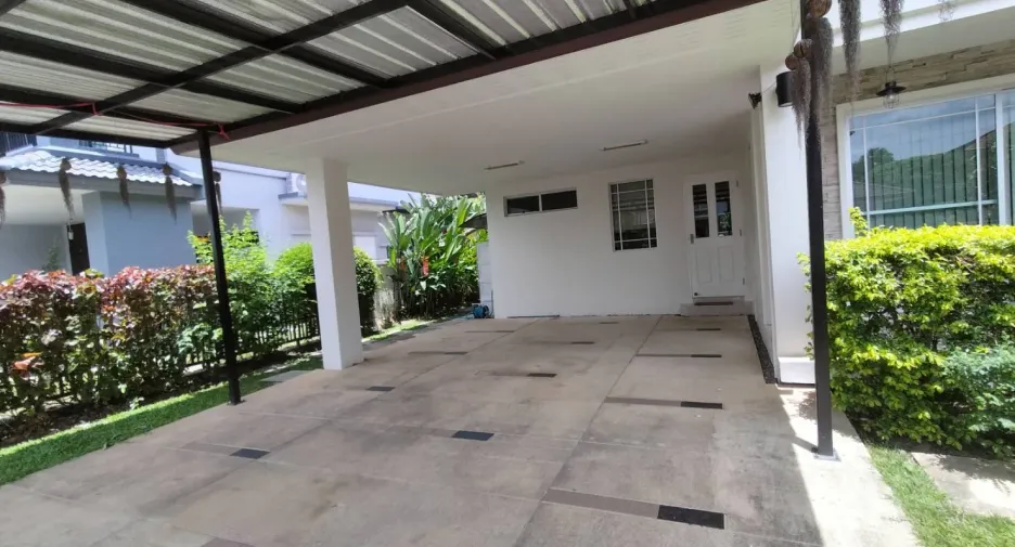 For rent 3 bedrooms house in Mae Rim, Chiang Mai