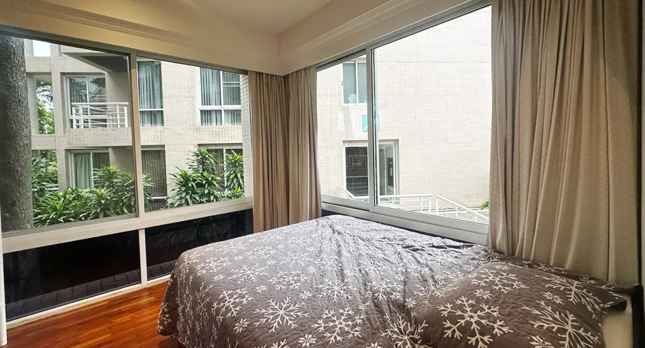 For rent 2 bedrooms condo in Hua Hin, Prachuap Khiri Khan