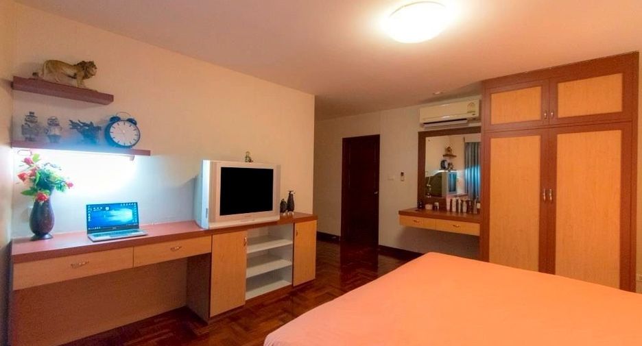 Condo en alquiler de 3 habitaciones en Bang Lamung, Chonburi