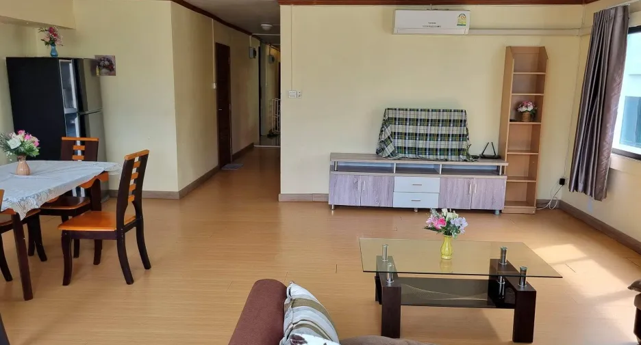 For sale and for rent 4 bedrooms condo in Mueang Chiang Mai, Chiang Mai