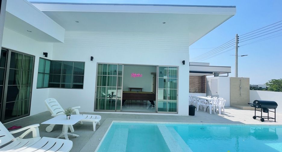 For rent 3 bedrooms villa in Hua Hin, Prachuap Khiri Khan