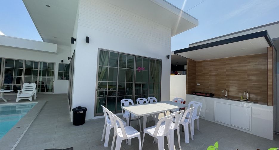 For rent 3 bedrooms villa in Hua Hin, Prachuap Khiri Khan