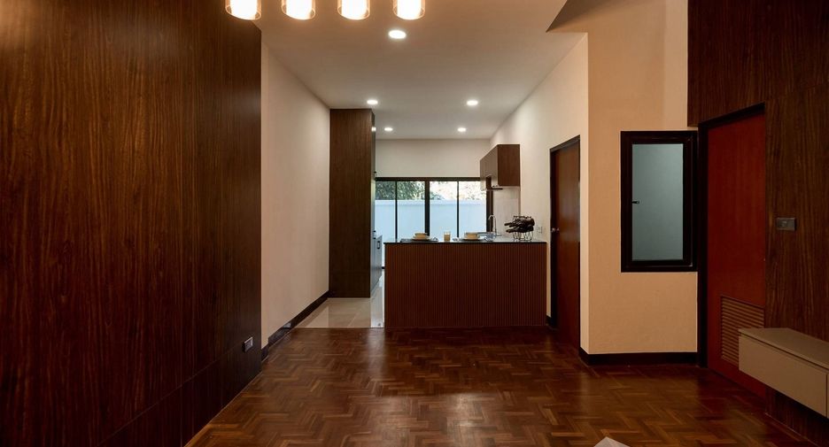 For rent 4 bedrooms house in Mae Rim, Chiang Mai