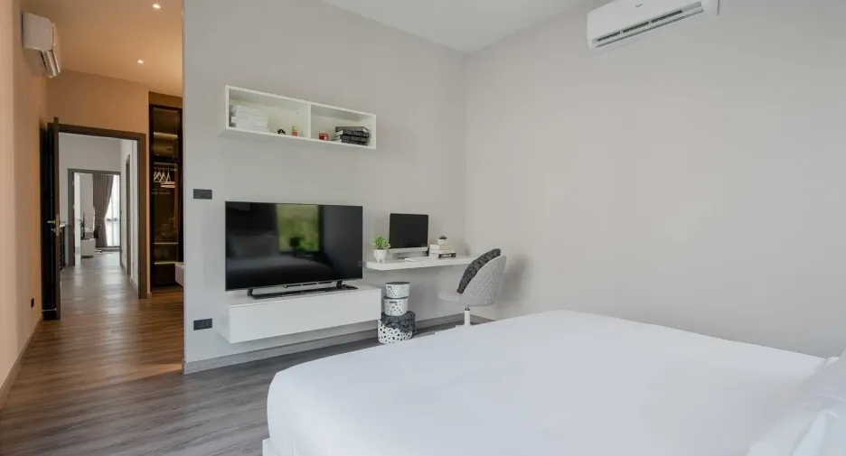For sale 4 bedrooms house in Mueang Chiang Mai, Chiang Mai