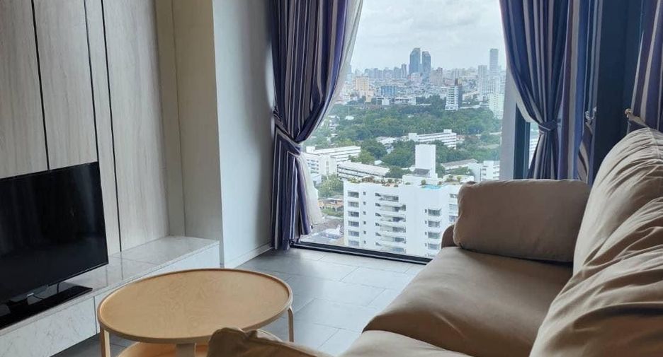 For sale and for rent 2 bedrooms condo in Phaya Thai, Bangkok