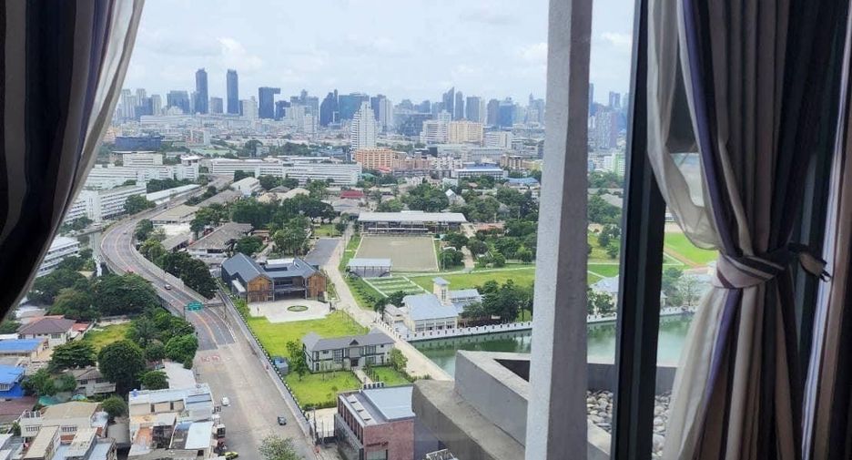 For sale and for rent 2 bedrooms condo in Phaya Thai, Bangkok